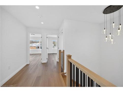 29 Kingfisher Drive, Hamilton, ON - Indoor Photo Showing Other Room