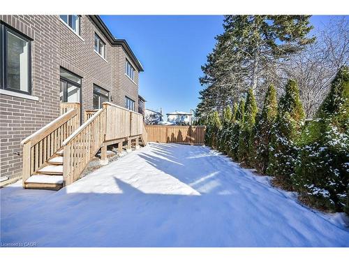 29 Kingfisher Drive, Hamilton, ON - Outdoor