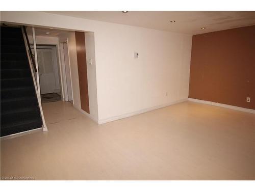 1530 Garth Street, Hamilton, ON - Indoor Photo Showing Other Room