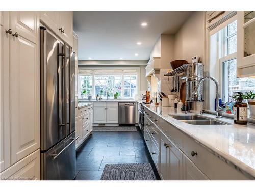 165 Aberdeen Avenue, Hamilton, ON - Indoor Photo Showing Kitchen With Double Sink