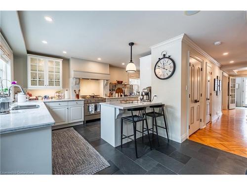 165 Aberdeen Avenue, Hamilton, ON - Indoor Photo Showing Kitchen With Double Sink With Upgraded Kitchen