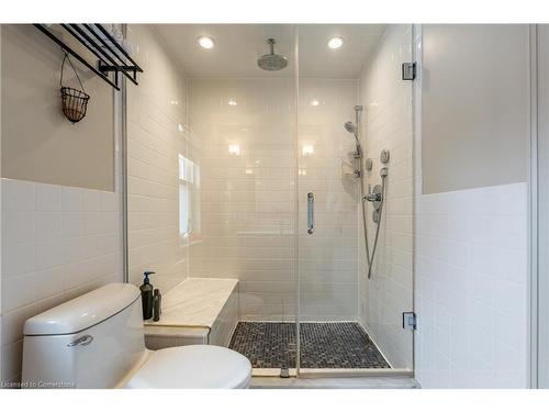 165 Aberdeen Avenue, Hamilton, ON - Indoor Photo Showing Bathroom