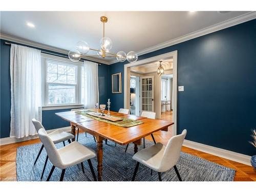 165 Aberdeen Avenue, Hamilton, ON - Indoor Photo Showing Dining Room