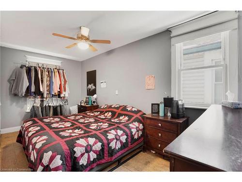 177 Mcanulty Boulevard, Hamilton, ON - Indoor Photo Showing Bedroom