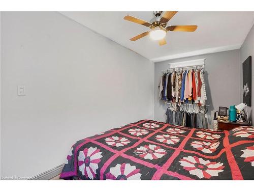 177 Mcanulty Boulevard, Hamilton, ON - Indoor Photo Showing Bedroom