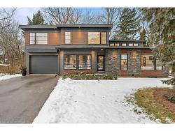 928 Glen Acres Court  Burlington, ON L7T 3C9