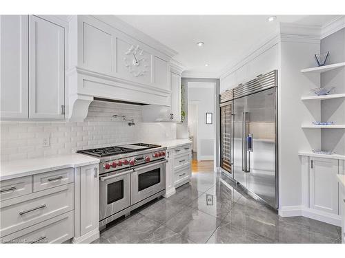 361 Mcnichol Crescent, Burlington, ON - Indoor Photo Showing Kitchen