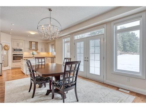 44 Fraserwood Court, Cambridge, ON - Indoor Photo Showing Dining Room