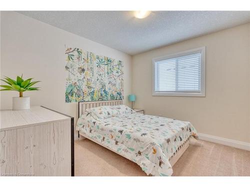 44 Fraserwood Court, Cambridge, ON - Indoor Photo Showing Bedroom