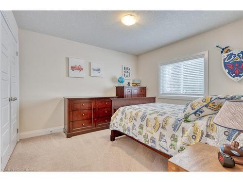 44 Fraserwood Court, Cambridge, ON - Indoor Photo Showing Bedroom