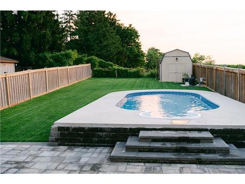 44 Fraserwood Court, Cambridge, ON - Outdoor With Backyard