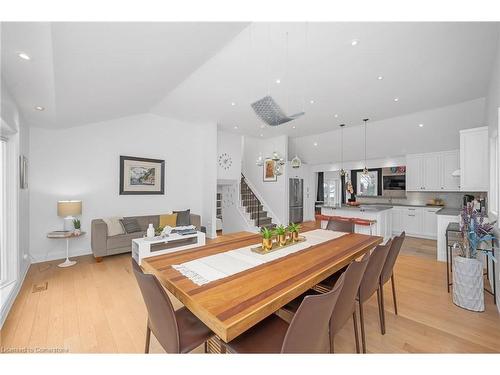 508 Donegal Drive, Burlington, ON - Indoor Photo Showing Dining Room