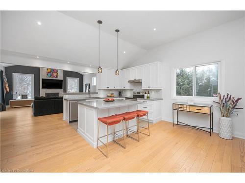 508 Donegal Drive, Burlington, ON - Indoor Photo Showing Kitchen