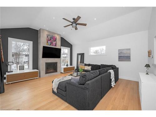 508 Donegal Drive, Burlington, ON - Indoor Photo Showing Living Room With Fireplace