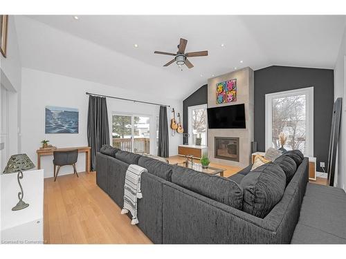 508 Donegal Drive, Burlington, ON - Indoor Photo Showing Living Room With Fireplace