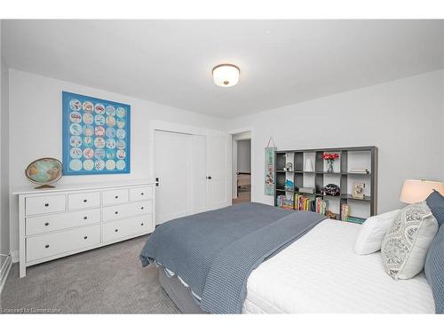 508 Donegal Drive, Burlington, ON - Indoor Photo Showing Bedroom