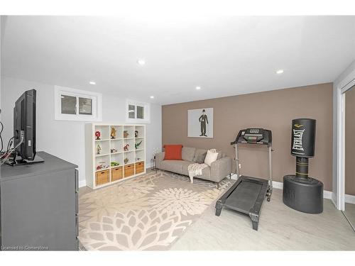 508 Donegal Drive, Burlington, ON - Indoor