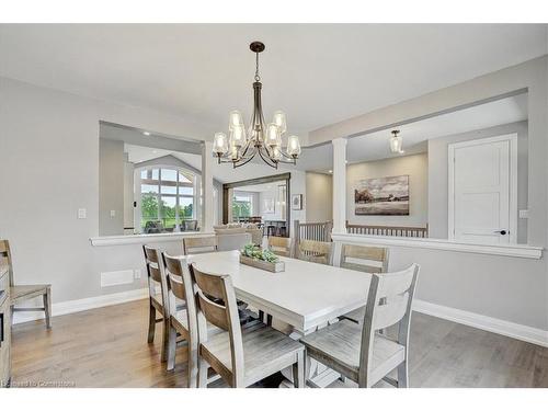 1080 Clyde Road, Cambridge, ON - Indoor Photo Showing Dining Room