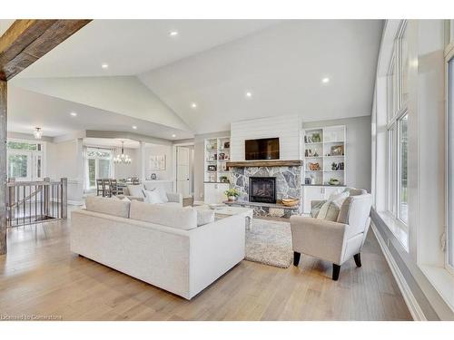 1080 Clyde Road, Cambridge, ON - Indoor Photo Showing Living Room With Fireplace