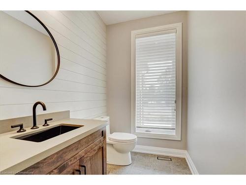 1080 Clyde Road, Cambridge, ON - Indoor Photo Showing Bathroom