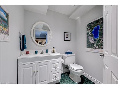 4154 Millcroft Park Drive, Burlington, ON - Indoor Photo Showing Bathroom