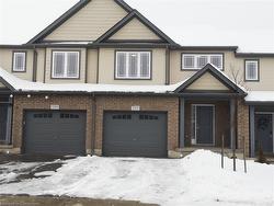 3315 Strawberry Walk  London, ON N6M 0E9