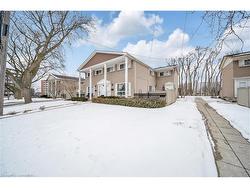 31 Woodman Drive S Hamilton, ON L8K 4E2