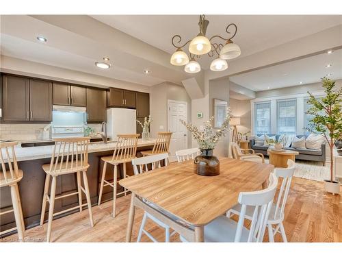 262 Homewood Avenue, Hamilton, ON - Indoor Photo Showing Dining Room