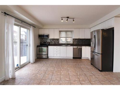 53 Dulgaren Street, Hamilton, ON - Indoor Photo Showing Kitchen