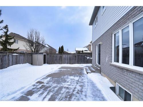 53 Dulgaren Street, Hamilton, ON - Outdoor