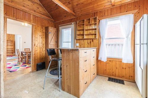 217 Gibson Avenue, Hamilton, ON - Indoor Photo Showing Other Room