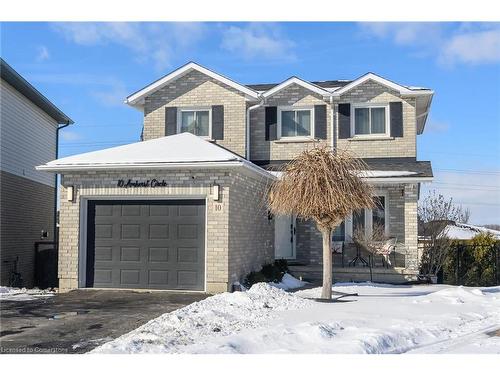 10 Amherst Circle, Hamilton, ON - Outdoor With Facade