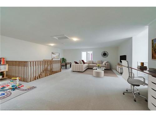 3945 Lodi Road, Burlington, ON - Indoor