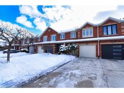 151 Dicenzo Drive  Hamilton, ON L9B 2K8