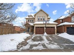 11 Sundial Crescent  Dundas, ON L9H 7R6