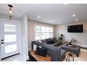 24 East 39Th Street, Hamilton, ON  - Indoor Photo Showing Living Room 