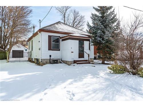 5 Easton Street, Cambridge, ON - Outdoor