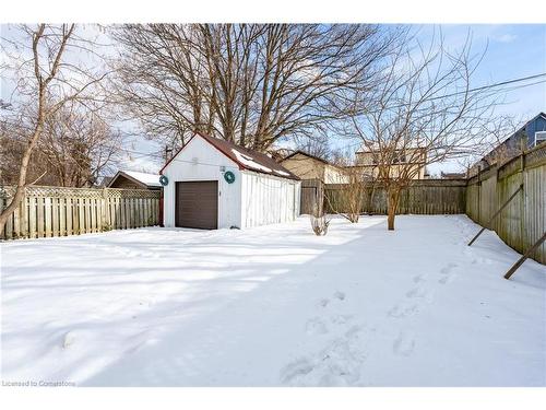 5 Easton Street, Cambridge, ON - Outdoor