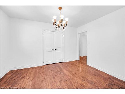 144 Deschene Avenue, Hamilton, ON - Indoor Photo Showing Other Room