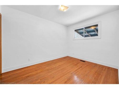 144 Deschene Avenue, Hamilton, ON - Indoor Photo Showing Other Room