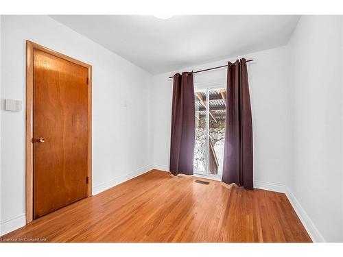 144 Deschene Avenue, Hamilton, ON - Indoor Photo Showing Other Room