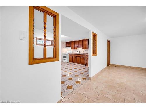 144 Deschene Avenue, Hamilton, ON - Indoor Photo Showing Other Room