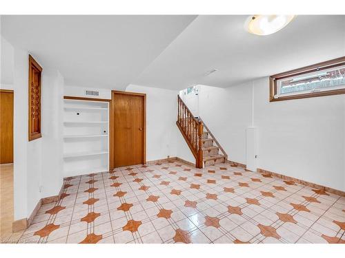 144 Deschene Avenue, Hamilton, ON - Indoor Photo Showing Other Room