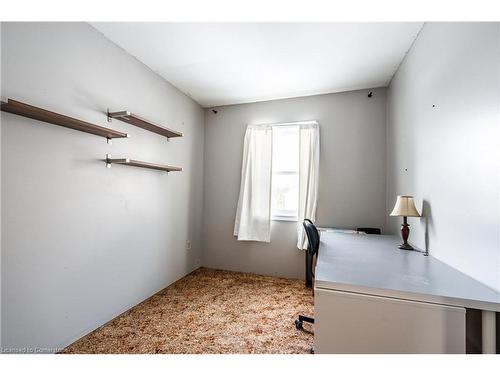 450 Upper Sherman Avenue, Hamilton, ON - Indoor Photo Showing Other Room