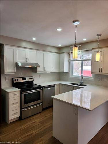 412 Quigley Road, Hamilton, ON - Indoor Photo Showing Kitchen