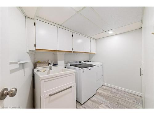 161 Twin Crescent, Hamilton, ON - Indoor Photo Showing Laundry Room