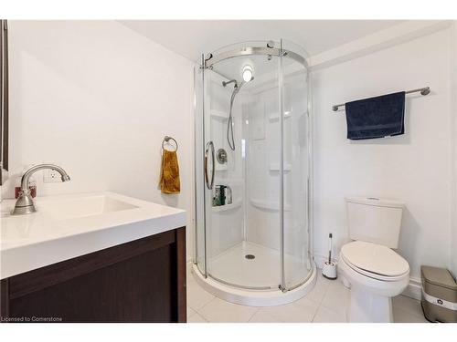 161 Twin Crescent, Hamilton, ON - Indoor Photo Showing Bathroom