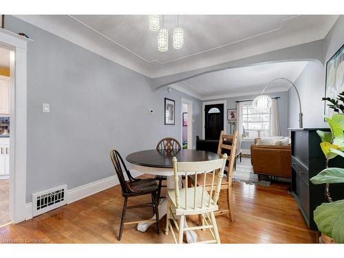 64 Graham Avenue S, Hamilton, ON - Indoor Photo Showing Dining Room