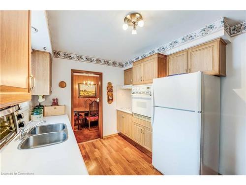 251 Tottenham Road, Burlington, ON - Indoor Photo Showing Kitchen With Double Sink