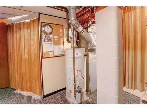 251 Tottenham Road, Burlington, ON - Indoor Photo Showing Basement